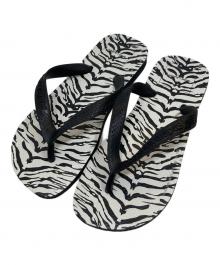 Saint Laurent Paris×HAVAIANAS（サンローランパリ×ハワイアナス）の古着「ゼブラ柄サンダル」｜ブラック