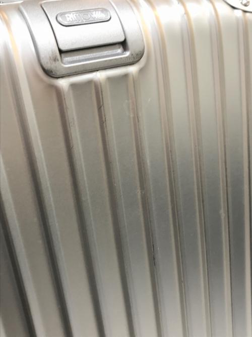 RIMOWA（リモワ）RIMOWA (リモワ) トパーズ32Lアルミスーツケース2輪キャリーケースの古着・服飾アイテム