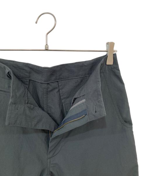nanamica（ナナミカ）nanamica (ナナミカ) スラックス グレー サイズ:30の古着・服飾アイテム