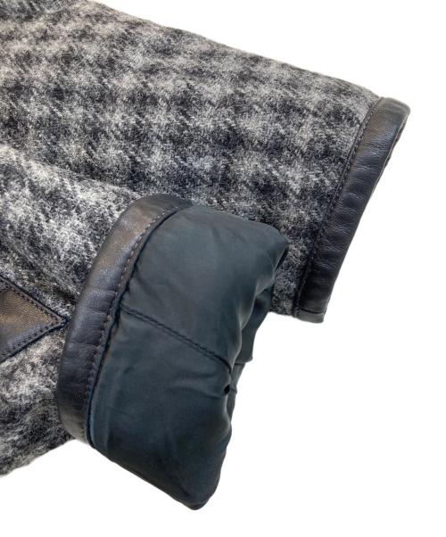 FLAT HEAD（フラット ヘッド）FLAT HEAD (フラット ヘッド) R.J.B (アールジェイビー) Harris Tweed (ハリスツイード) レザー切替ダッフルコート ブラック サイズ:40の古着・服飾アイテム