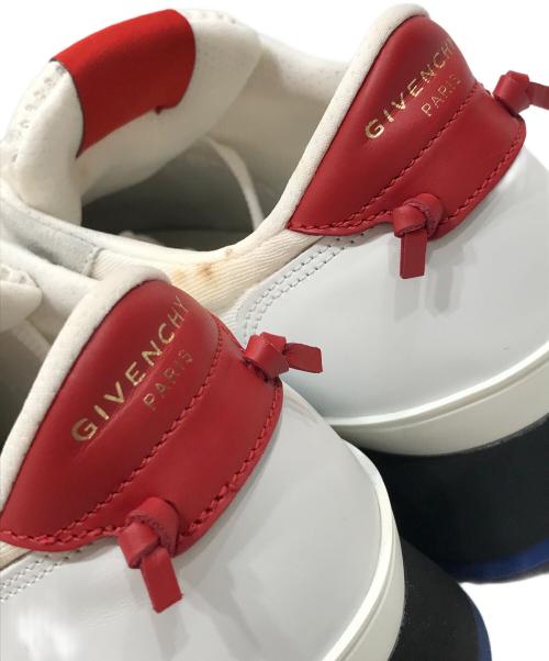 GIVENCHY（ジバンシィ）GIVENCHY (ジバンシィ) Active Runner 1952 Sneakers ホワイト サイズ:40 1/2の古着・服飾アイテム