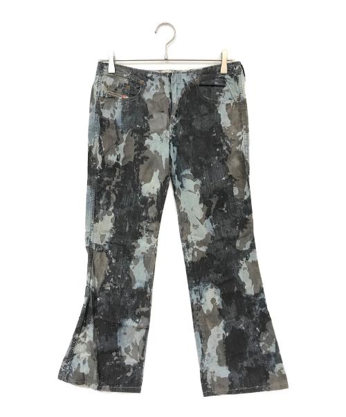 DIESEL（ディーゼル）DIESEL (ディーゼル) 総柄加工フレアパンツ スカイブルー サイズ:SIZE 27の古着・服飾アイテム