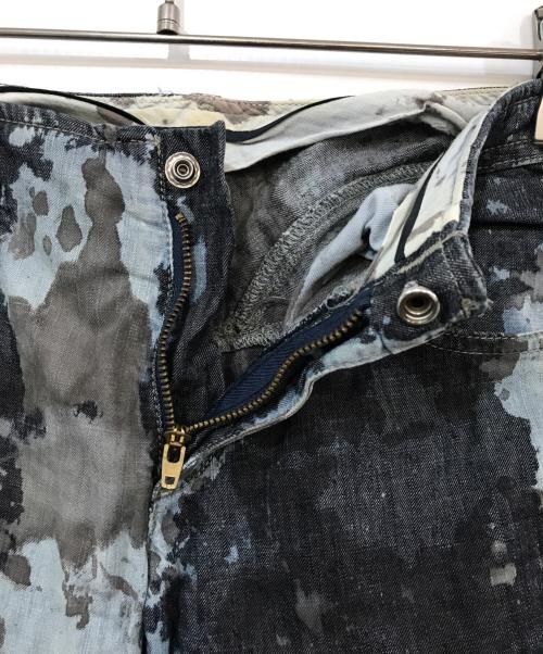 DIESEL（ディーゼル）DIESEL (ディーゼル) 総柄加工フレアパンツ スカイブルー サイズ:SIZE 27の古着・服飾アイテム