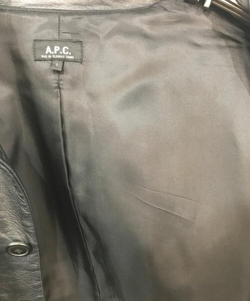 A.P.C.（アーペーセー）A.P.C. (アーペーセー) レザーハーフコート ブラック サイズ:1の古着・服飾アイテム
