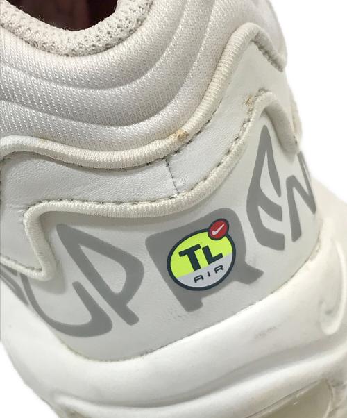 NIKE（ナイキ）NIKE (ナイキ) Supreme (シュプリーム) ローカットスニーカー アイボリー サイズ:27.5cmの古着・服飾アイテム