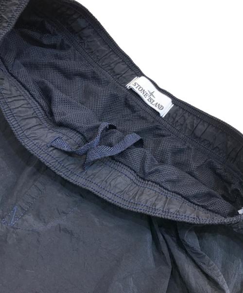 STONE ISLAND（ストーンアイランド）STONE ISLAND (ストーンアイランド) NYLON METAL SWIM PANTS ネイビー サイズ:Sの古着・服飾アイテム
