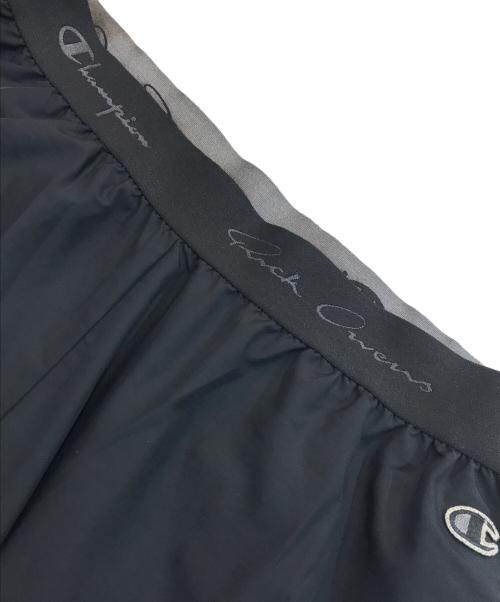 RICK OWENS（リックオウエンス）RICK OWENS (リックオウエンス) Champion (チャンピオン) ナイロンパンツ ブラック サイズ:Mの古着・服飾アイテム