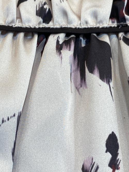 HER LIP TO（ハーリップトゥ）Her lip to (ハーリップトゥ) Muse Floral Cut-Out Dress ピンク サイズ:Sの古着・服飾アイテム