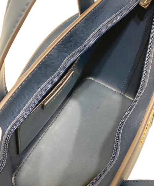 MICHAEL KORS（マイケル・コース）MICHAEL KORS (マイケルコース) 2WAYショルダーバッグ ネイビーの古着・服飾アイテム