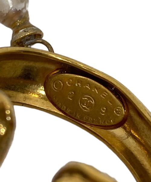 CHANEL（シャネル）CHANEL (シャネル) ドロップパールイヤリング ゴールドの古着・服飾アイテム