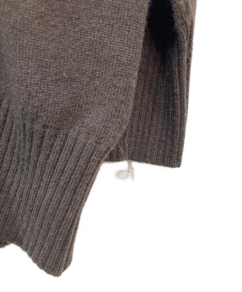 MUSE de Deuxieme Classe（ミューズ ドゥーズィエム クラス）MUSE de Deuxieme Classe (ミューズ ドゥーズィエム クラス) タートルネックニット ブラウン サイズ:不明の古着・服飾アイテム