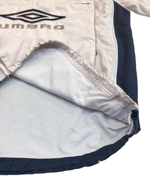 UMBRO（アンブロ）UMBRO (アンブロ) ナイロンジップパーカー ネイビー×ホワイト サイズ:Mの古着・服飾アイテム