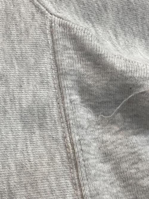 Champion REVERSE WEAVE（チャンピオン リバース ウィーブ）Champion REVERSE WEAVE (チャンピオン リバース ウィーブ) カレッジロゴスウェット グレー サイズ:XLの古着・服飾アイテム