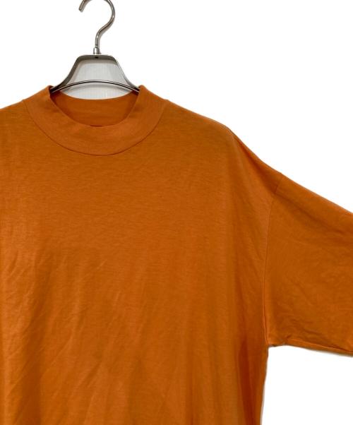 AURALEE（オーラリー）AURALEE (オーラリー) SUPER SOFT WOOL JERSEY MOCK-NECK TEE オレンジ サイズ:5の古着・服飾アイテム