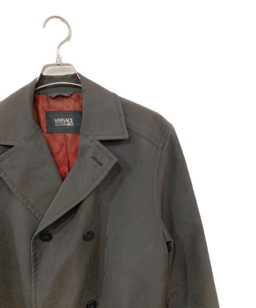 VERSACE CLASSIC（ヴェルサーチクラシック）VERSACE CLASSIC (ヴェルサーチクラシック) トレンチコート グレー サイズ:不明の古着・服飾アイテム