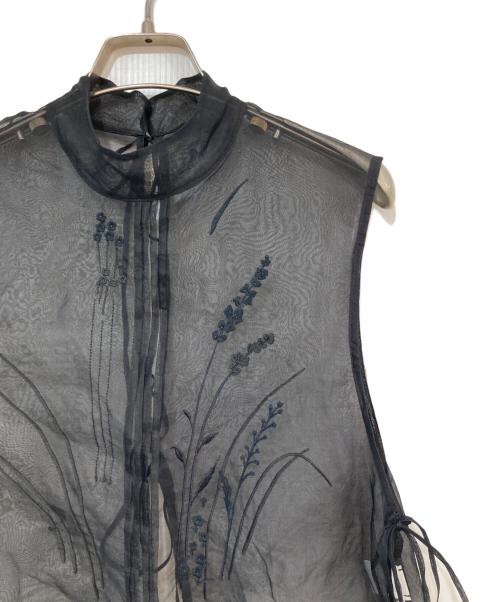 Mame Kurogouchi（マメクロゴウチ）mame kurogouchi (マメクロゴウチ) Floral Jacquard Sheer Vest ブラック サイズ:1の古着・服飾アイテム