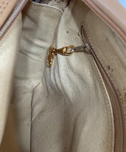 GUCCI（グッチ）GUCCI (グッチ) ショルダーバッグ ベージュの古着・服飾アイテム