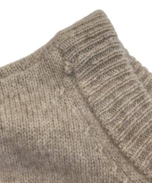 CLANE（クラネ）CLANE (クラネ) W FACE CENTER SLIT KNIT TOPS/Wフェイスセンタースリットニットトップ ベージュ サイズ:SIZE 1の古着・服飾アイテム