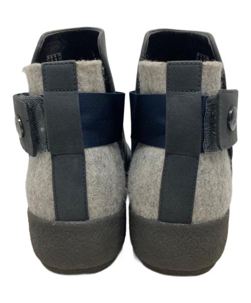 CLARKS（クラークス）CLARKS (クラークス) christpher raeburn ハイカットブーツ グレー サイズ:SIZE 24cmの古着・服飾アイテム