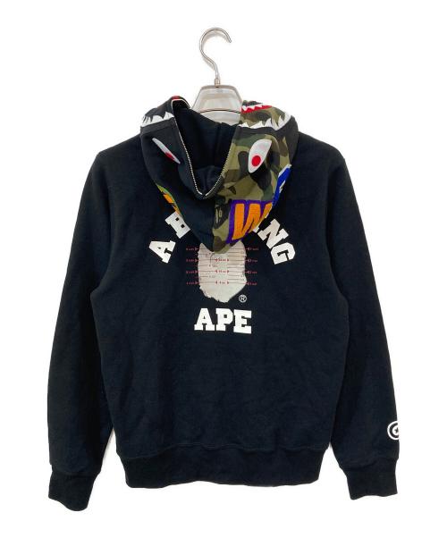 A BATHING APE（ア ベイシング エイプ）A BATHING APE (ア ベイシング エイプ) SHARK FULL ZIP HOODIE ブラック サイズ:Mの古着・服飾アイテム