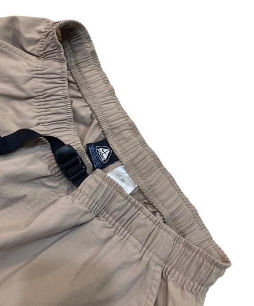 NIKE ACG（ナイキエーシージー）NIKE ACG (ナイキエージーシー) 00’s カーゴショーツ ベージュ サイズ:SIZE Lの古着・服飾アイテム