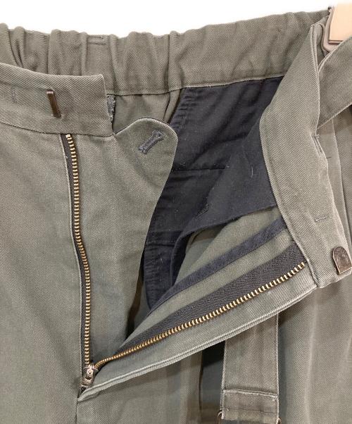 ATTACHMENT（アタッチメント）ATTACHMENT (アタッチメント) 強撚ツイル ベルト付きワイドテーパード オリーブ サイズ:2の古着・服飾アイテム