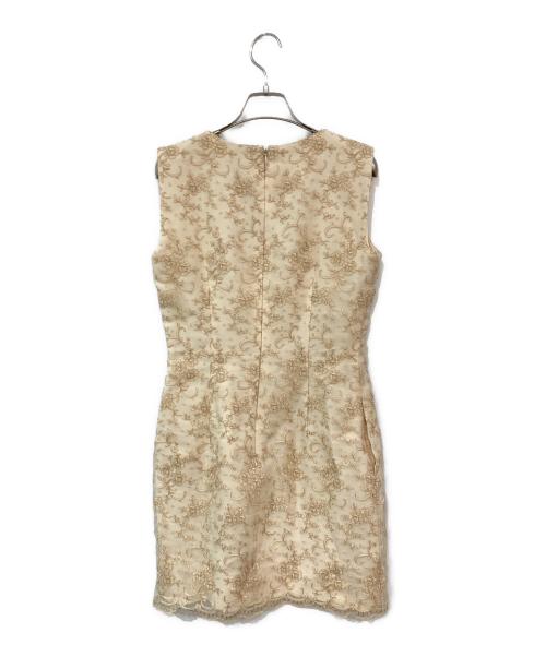 FOXEY NEWYORK（フォクシーニューヨーク）FOXEY NEWYORK (フォクシーニューヨーク) ノースリーブ花柄ワンピース ベージュ サイズ:SIZE 38の古着・服飾アイテム