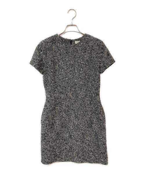 FOXEY NEWYORK（フォクシーニューヨーク）FOXEY NEWYORK (フォクシーニューヨーク) ビジュー装飾ワンピース グレー サイズ:SIZE 38の古着・服飾アイテム