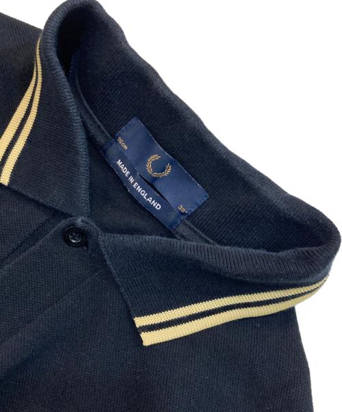 FRED PERRY（フレッドペリー）FRED PERRY (フレッドペリー) ポロシャツ ブラック サイズ:SIZE 38の古着・服飾アイテム