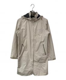 mont-bell（モンベル）の古着「ランブラーレインコート」｜アイボリー