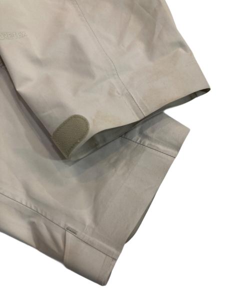 mont-bell（モンベル）mont-bell (モンベル) ランブラーレインコート アイボリー サイズ:SIZE Lの古着・服飾アイテム