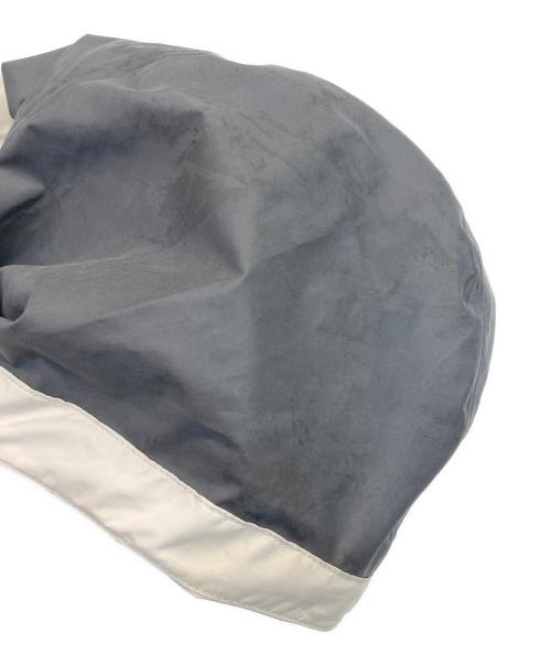 mont-bell（モンベル）mont-bell (モンベル) ランブラーレインコート アイボリー サイズ:SIZE Lの古着・服飾アイテム