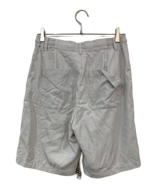 CHRISTIAN DADA（クリスチャンダダ）CHRISTIAN DADA (クリスチャンダダ) ハーフパンツ グレー サイズ:48の古着・服飾アイテム
