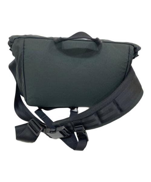 MYSTERY RANCH（ミステリーランチ）MYSTERY RANCH (ミステリーランチ) MYSTERY RANCH INVADER メッセンジャーバッグ/ミステリーランチインベーダー ブラックの古着・服飾アイテム