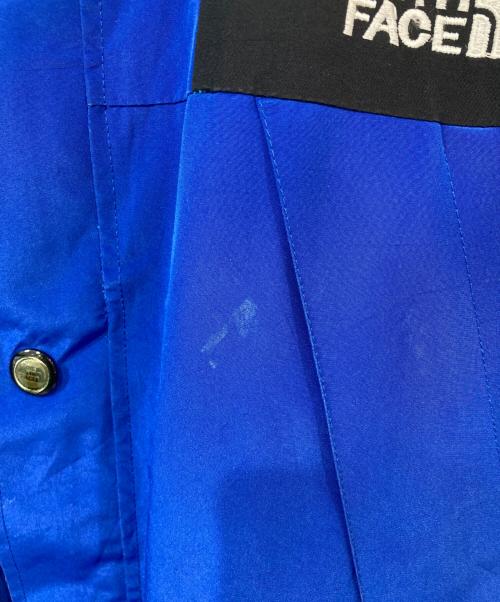 THE NORTH FACE（ザ ノース フェイス）THE NORTH FACE (ザ ノース フェイス) マウンテンジャケット ブルー×ブラック サイズ:不明の古着・服飾アイテム