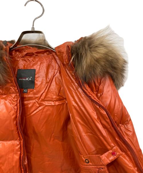 DUVETICA（デュベティカ）DUVETICA (デュベティカ) ファー付きダウンジャケット オレンジ サイズ:SIZE 42の古着・服飾アイテム