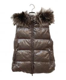 DUVETICA（デュベティカ）の古着「ファー付き中綿ベスト」｜ブラウン