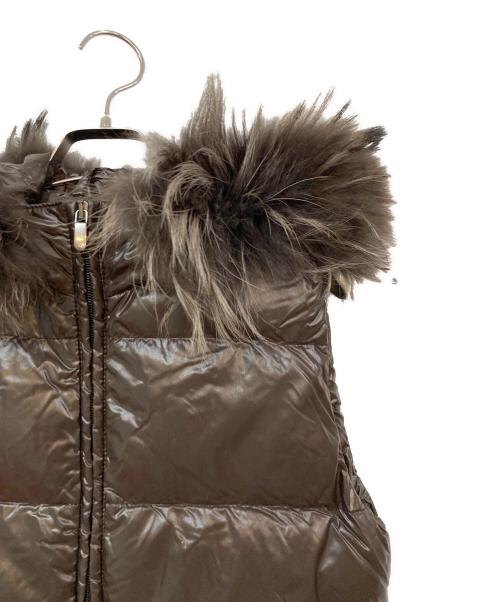 DUVETICA（デュベティカ）DUVETICA (デュベティカ) ファー付き中綿ベスト ブラウン サイズ:SIZE 38の古着・服飾アイテム