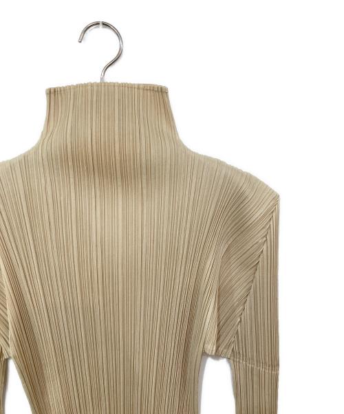 PLEATS PLEASE（プリーツプリーズ）PLEATS PLEASE (プリーツプリーズ) プリーツカットソー ベージュ サイズ:SIZE 34の古着・服飾アイテム