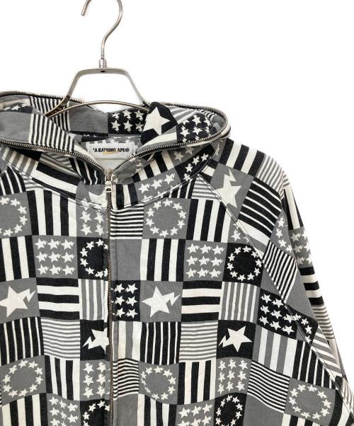 A BATHING APE（アベイシングエイプ）A BATHING APE (ア ベイシング エイプ) 総柄ジップパーカー グレー サイズ:SIZE XLの古着・服飾アイテム