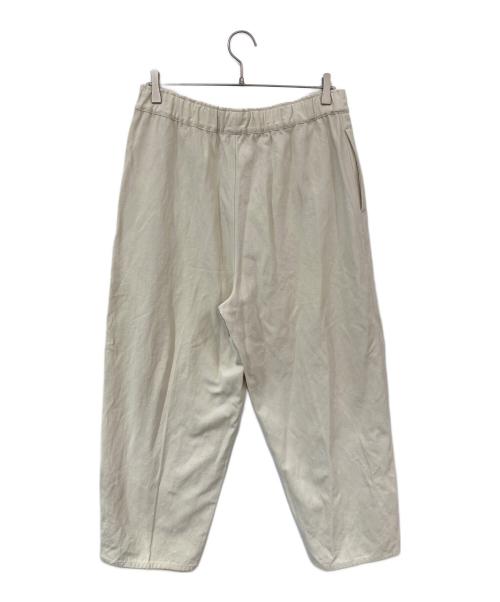 YLEVE（イレーヴ）YLEVE (イレーヴ) コットンリネンギャバジンシャーリングパンツ アイボリー サイズ:SIZE 4の古着・服飾アイテム