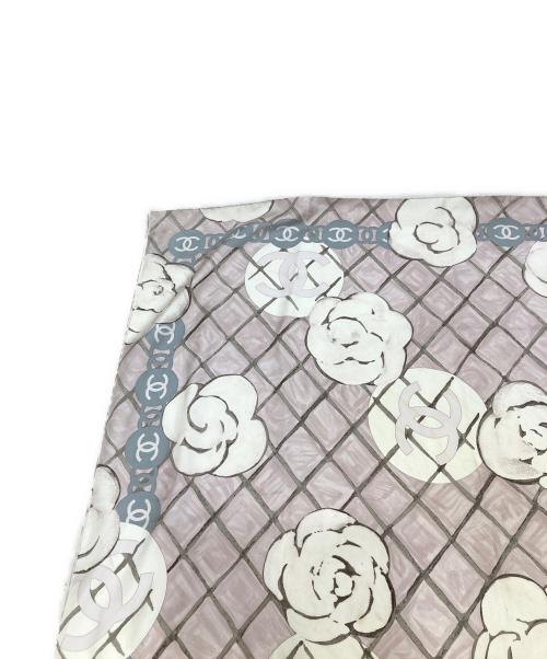 CHANEL（シャネル）CHANEL (シャネル) ココマークカメリアシルクスカーフ ピンクの古着・服飾アイテム