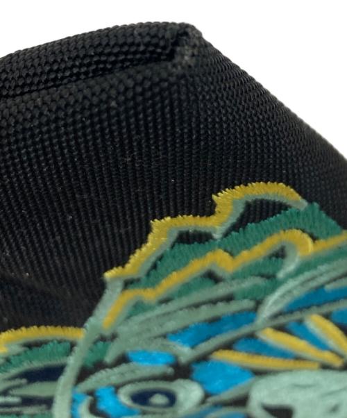 KENZO（ケンゾー）KENZO (ケンゾー) タイガー刺繍ジップポーチ ブラックの古着・服飾アイテム