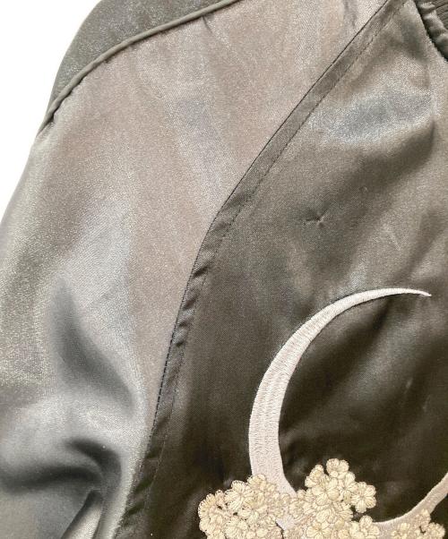 朧（オボロ）朧 (オボロ) 三日月と虎 柄 スカジャン ブラック サイズ:SIZE Lの古着・服飾アイテム