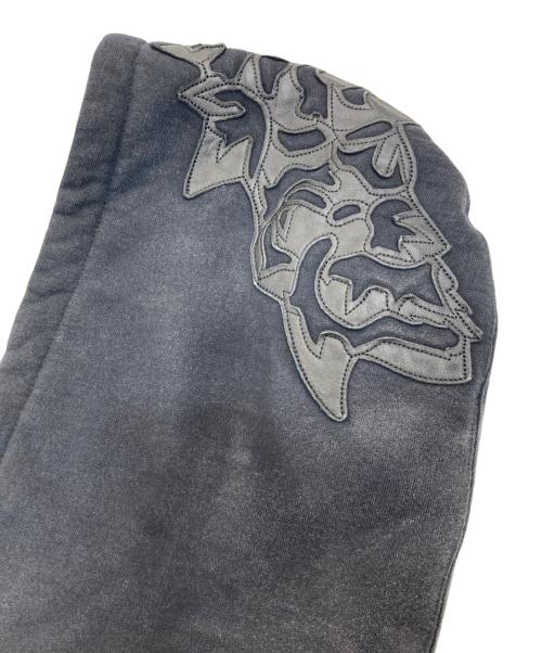SUPREME（シュプリーム）SUPREME (シュプリーム) Leather Applique Zip Up Hooded Sweatshirt/レザーアップリケジップアップフーデッドセーターシャツ ブラック サイズ:SIZE Sの古着・服飾アイテム