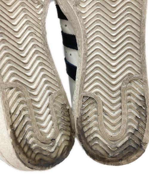 adidas（アディダス）adidas (アディダス) SUPERSTAR 82/スーパースター82 ホワイト サイズ:SIZE 24.5cmの古着・服飾アイテム