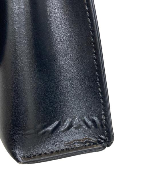 YAHKI（ヤーキ）YAHKI (ヤーキ) フラップレザーショルダーバッグ ブラックの古着・服飾アイテム