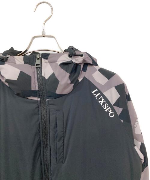 LUXEAKMPLUS（リュクスエイケイエムプラス）LUXEAKMPLUS (リュクスエイケイエムプラス) 中綿ジャケット ブラック サイズ:SIZE 46の古着・服飾アイテム