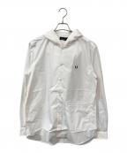 FRED PERRYフレッドペリー）の古着「スナップパッチフーディ」｜ホワイト