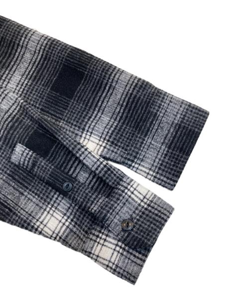 Carhartt WIP（カーハート ワークインプログレス）Carhartt WIP (カーハート ワークインプログレス) L/S HALLECK SHIRT ブラック サイズ:Mの古着・服飾アイテム